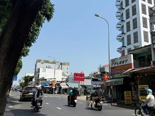 Nhà mặt tiền ngay chợ gò vấp, đại học công nghiệp, 3 tầng dt rộng 4.5x25, 13.9 tỷ