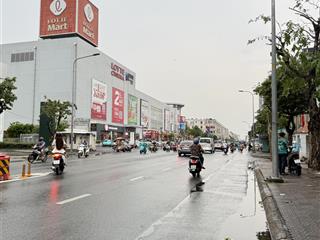 Đối diện lotte, mặt tiền nguyễn văn lượng khúc sung nhất, nhà 4 tầng dt 4.2x11, đct 25tr, 10.5 tỷ