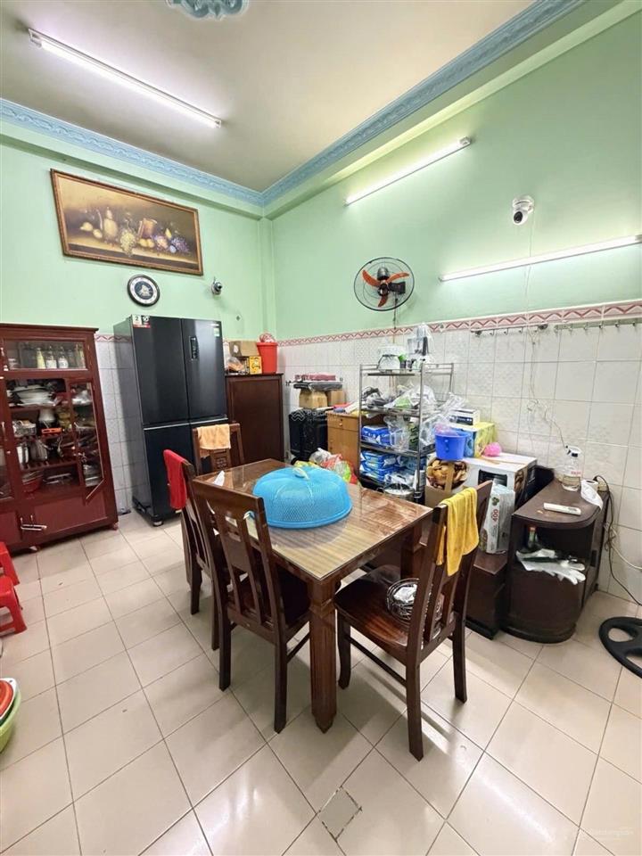 Mtkd ngay nguyễn oanh  nhà 3 tầng dt 6x18m chính chủ  10 tỷ