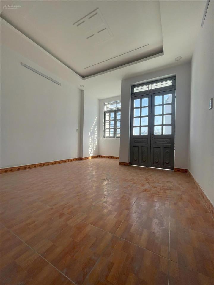 Nhà chính chủ mt phan văn trị ngay khu cityland  trệt lửng trên 71m2 đất  chỉ 8 tỷ 900 triệu