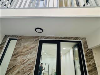 Nhà mới hẻm 3m thành thái quận 10  3 tầng  2pn  chỉ 4đ79 tl