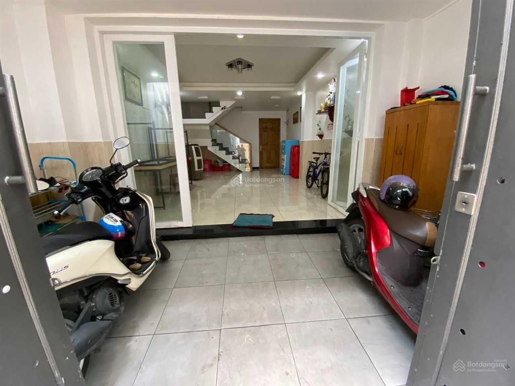 Bán nhà hẻm lê văn sỹ quận 3 (4.2mx17m)