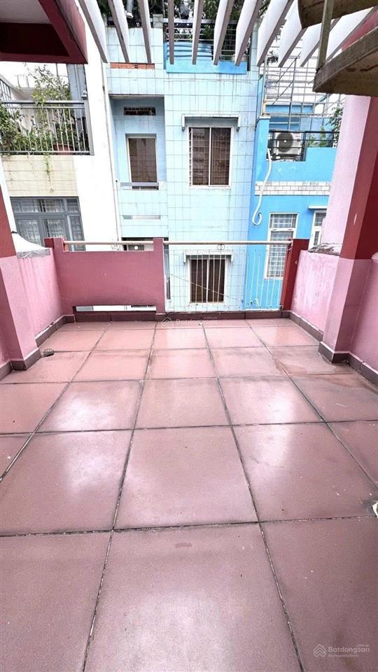 Nhà quận 10  p9lý thái tổ  4 tầng btct  37m  hẻm gần 4m  gần mặt tiền.
