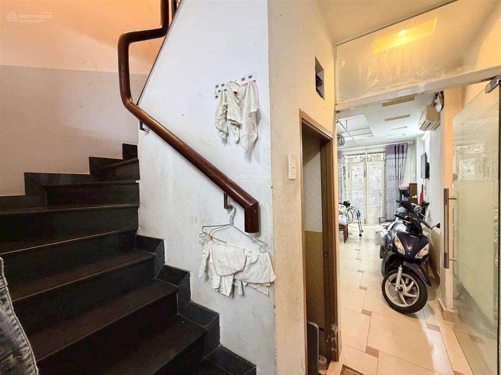 Hẻm 3m tô hiến thành quận 10  4 tầng btct  chỉ 6đ9 tl