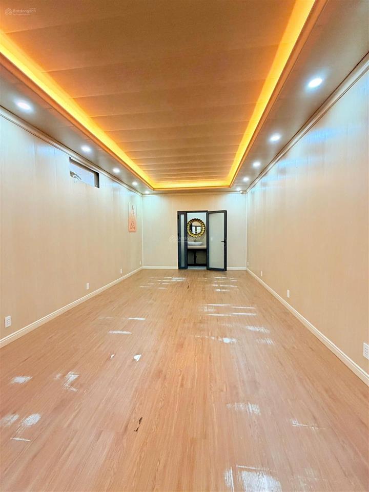 Khuôn đất lớn xây chdv hẻm 3m cmt8, quận 10