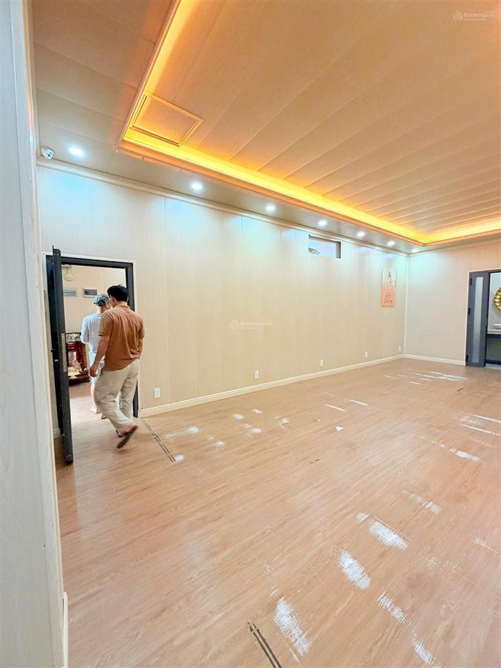 Khuôn đất lớn xây chdv hẻm 3m cmt8, quận 10