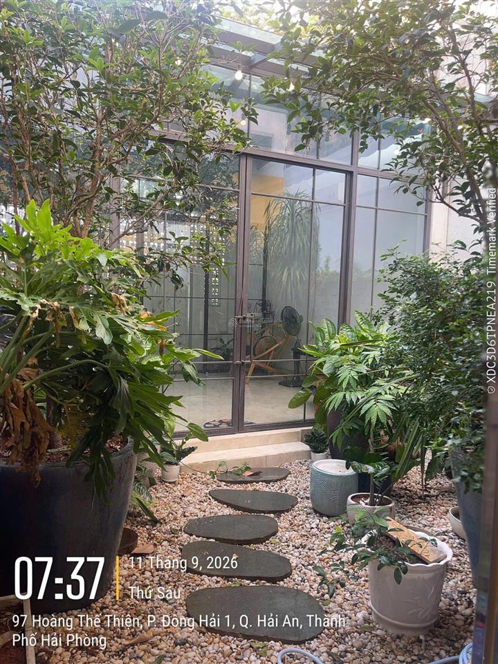 Nhà 2 mặt đường có sân vườn  phố hoàng thế thiện 142m² hiếm có khó tìm tại trung tâm thành phố
