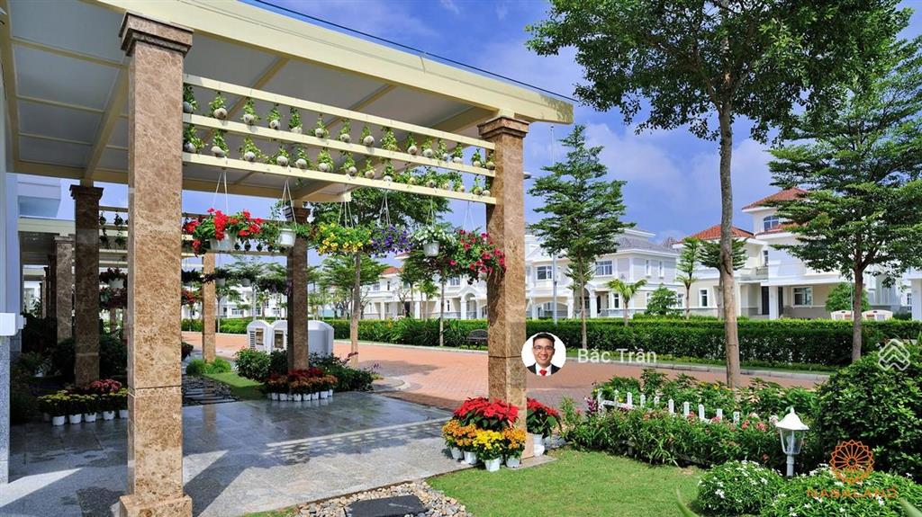 (giá tốt nhất) giỏ nhà phố chateau phú mỹ hưng  quận 7