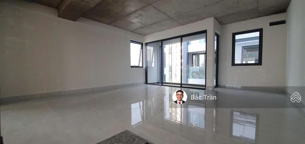 Chính chủ bán căn góc shophouse q2 fraser thảo điền, 5 tầng 1 sân thượng, 138m2