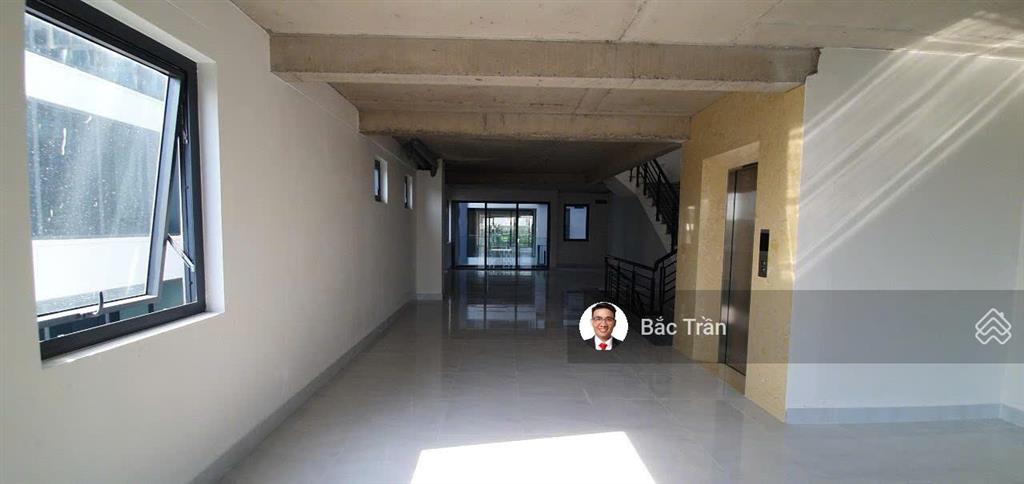 Chính chủ bán căn góc shophouse q2 fraser thảo điền, 5 tầng 1 sân thượng, 138m2