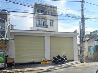 Bán nhà 3 mặt tiền gần biển nha trang .cách phạm văn đồng và biển 10 mét