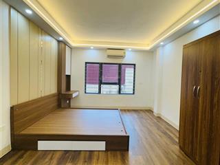Mua nhà này phố nam dư tiết kiệm 3 tỷ ,5 tầng, 40m,3pn,ful nội thất, sổ đỏ chính chủ ko quy hoạch,