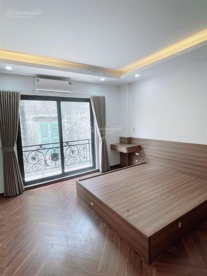 Siêu phẩm hoàng mai giá sốc chưa từng có nhà 5 tầng 30m, 5,2 tỷ sổ đỏ