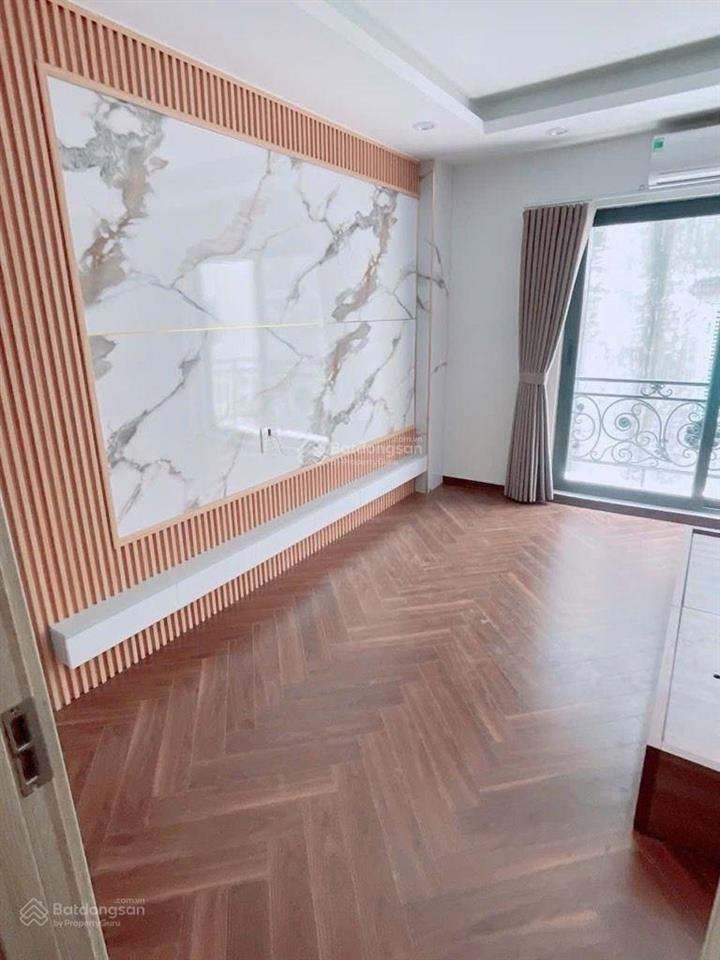 Siêu phẩm hoàng mai giá sốc chưa từng có nhà 5 tầng 30m, 5,2 tỷ sổ đỏ