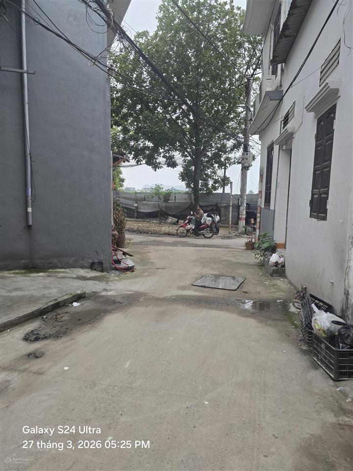 Bán nhà nam dư,lĩnh nam sổ đỏ riêng 60m cả sân 5 tầng ,7,6tỷ ,, như hình ,ko qh,ko lỗi lầm ,2 ôtô