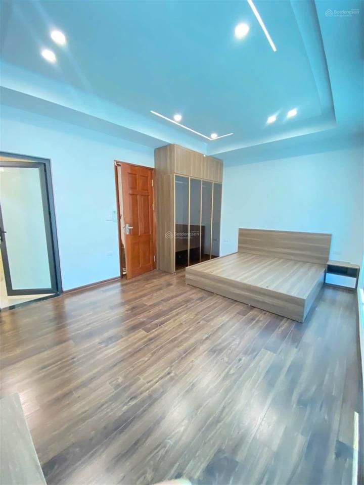 Chính chủ bán nhà ngõ 17 nam dư nhà đẹp, giá tốt! diện tích 37m kết cấu 5 tầng kiên cố