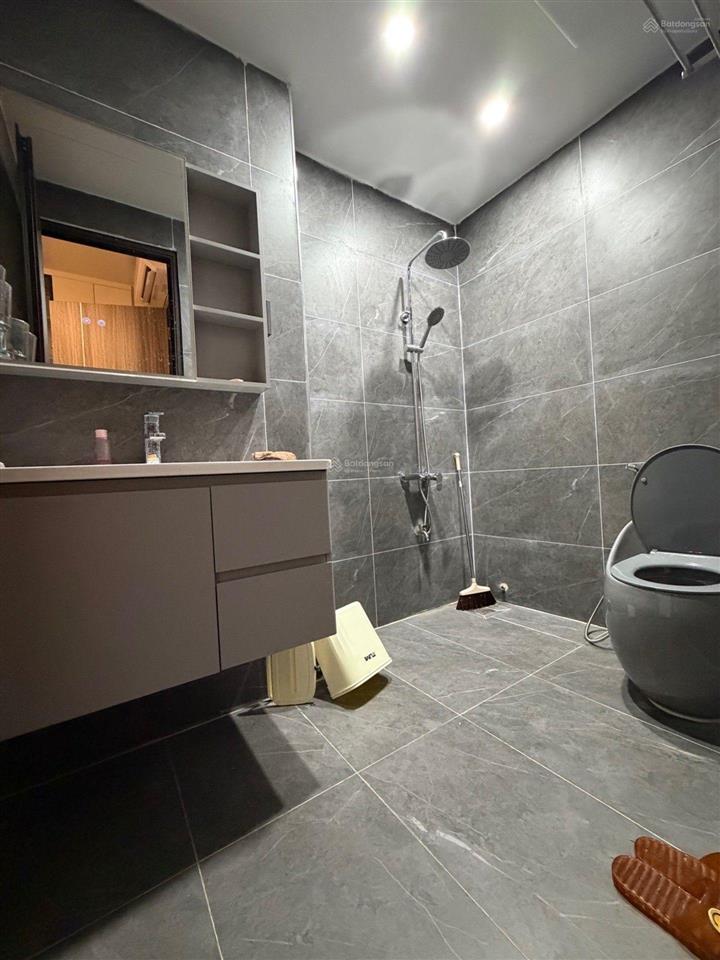 Vĩnh hưng vài bước chân ra mặt phố 6,5 tỷ chủ vừa báo giảm tiếp 1 tỷ ạ lô góc s35m,sổ đỏ vuông đẹ