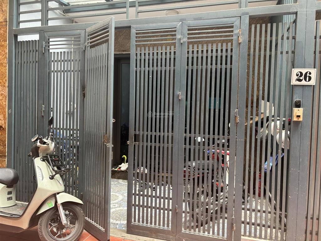 Cho thuê nr 4pn, 3wc tại ngõ 186, ngọc thụy, 55m2, 14 triệu vnd, hot!