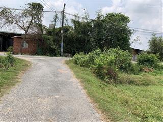 Chính chủ gửi, đất khu phố 4, tt đức hòa, 5x21 odt, 790triệu, sổ hồng, ô tô tới đất,ngay trường c3