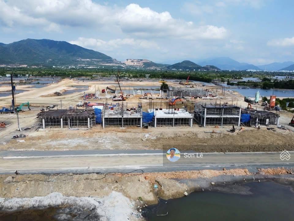 Nổi bật căn góc xẻ khe sun group đường 20m, trục kinh doanh sầm uất nhất sun nha trang, ưu đãi