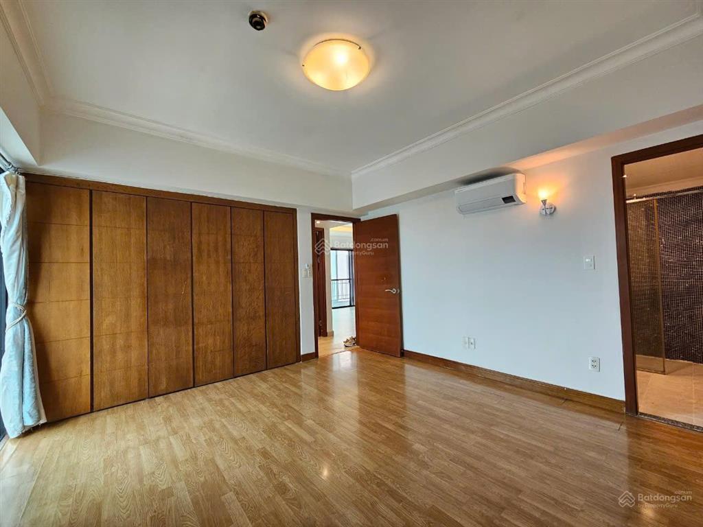Cho thuê cantavil an phú q.2, cách metro 3p, 120m2, 3pn, 2 ban công rộng, chỉ 20tr/th, phí ql rẻ