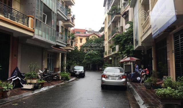 Bán nhà ngõ 127 phố văn cao, ba đình