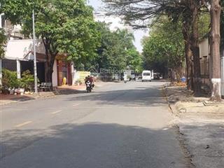 Sở hữu ngay biệt thự đẳng cấp đường e trung tâm hành chính dĩ an  208.5m2 chỉ 19 tỷ, 0932 903 ***