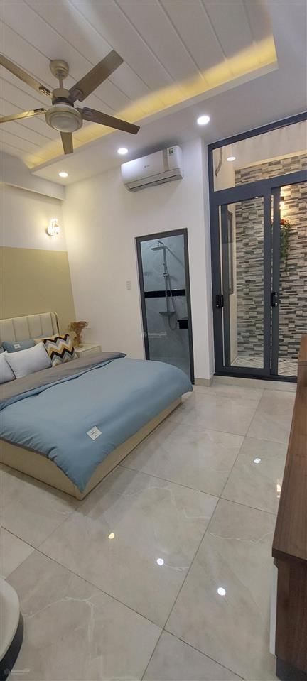 Kinh doanh đỉnh tiện ích bủa vây đường nhựa 8m  5 tầng dương quảng hàmkhu vực nhiều khách tìm.