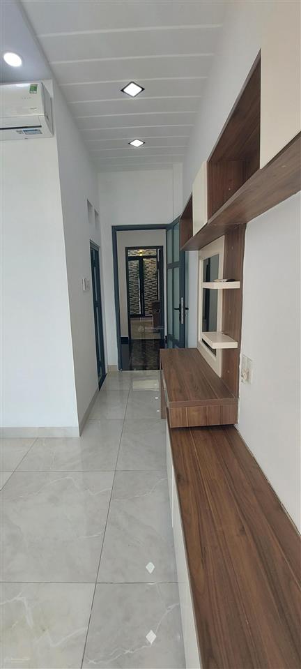 Kinh doanh đỉnh tiện ích bủa vây đường nhựa 8m  5 tầng dương quảng hàmkhu vực nhiều khách tìm.