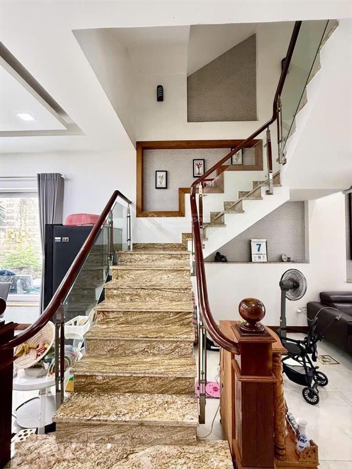 Siêu phẩm khu vip sân bay  sang trọng, xứng tầm chủ nhân,  o9329o36o6