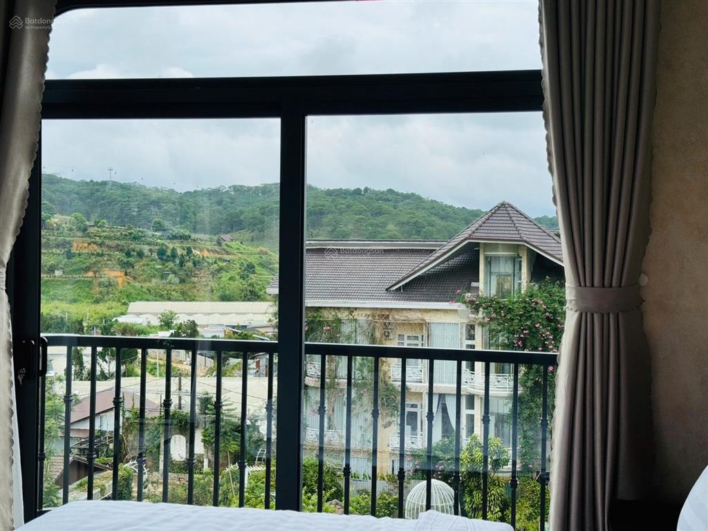 Bán nhanh khách sạn 2 mặt tiền đường an bình phường xuân hương, sẵn khách thuê 100tr/tháng