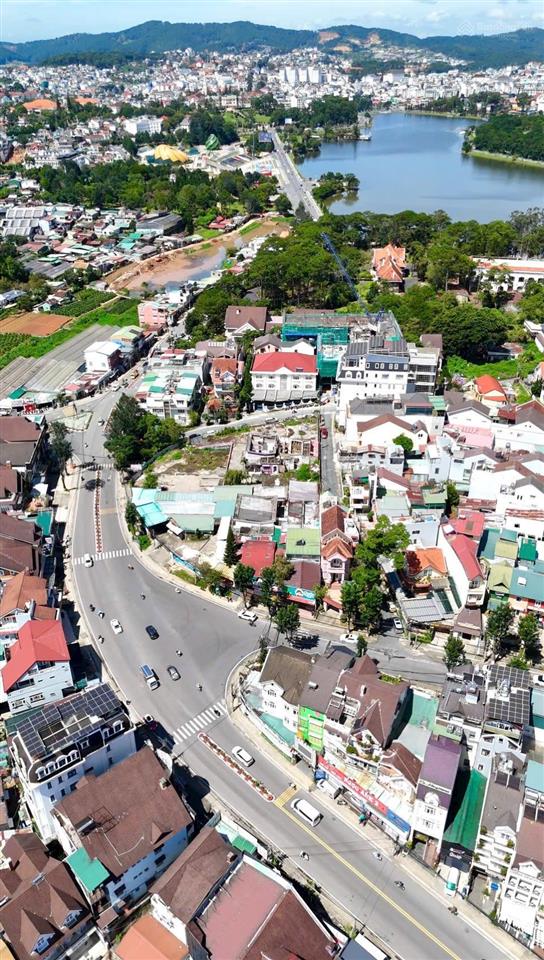 Căn góc yersin  nguyễn trãi cách hồ 500m. thích hợp đầu tư dòng tiền
