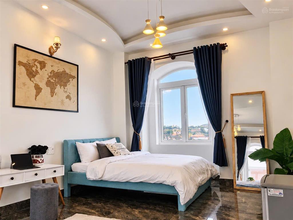 Hạ giá bán gấp khách sạn mặt tiền đường chính triệu việt vương 25 tỷ còn tl