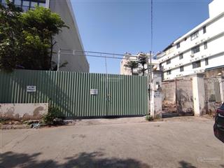 Mua đất biệt thự tặng thêm đất làm sân vườn hồ bơi