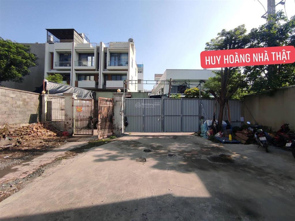 Mua đất biệt thự tặng thêm 450m2 đất làm sân vườn hồ bơi