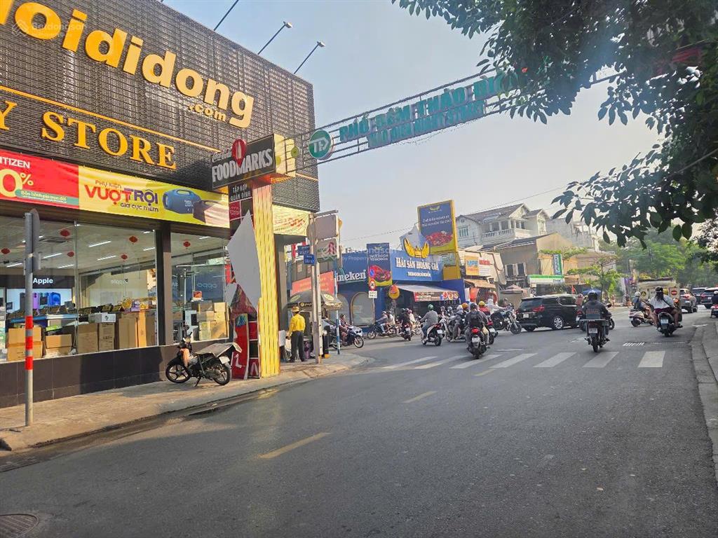 Cho thuê mặt bằng kinh doanh xuân thủy, thảo điền