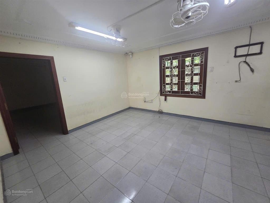 Cho thuê villa góc 2 mặt tiền thảo điền, vị trí siêu đẹp