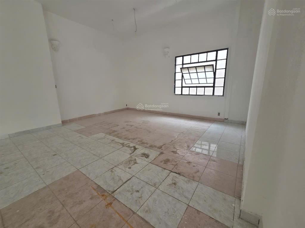 Cho thuê vila góc 2 mặt tiền thảo điền quận 2