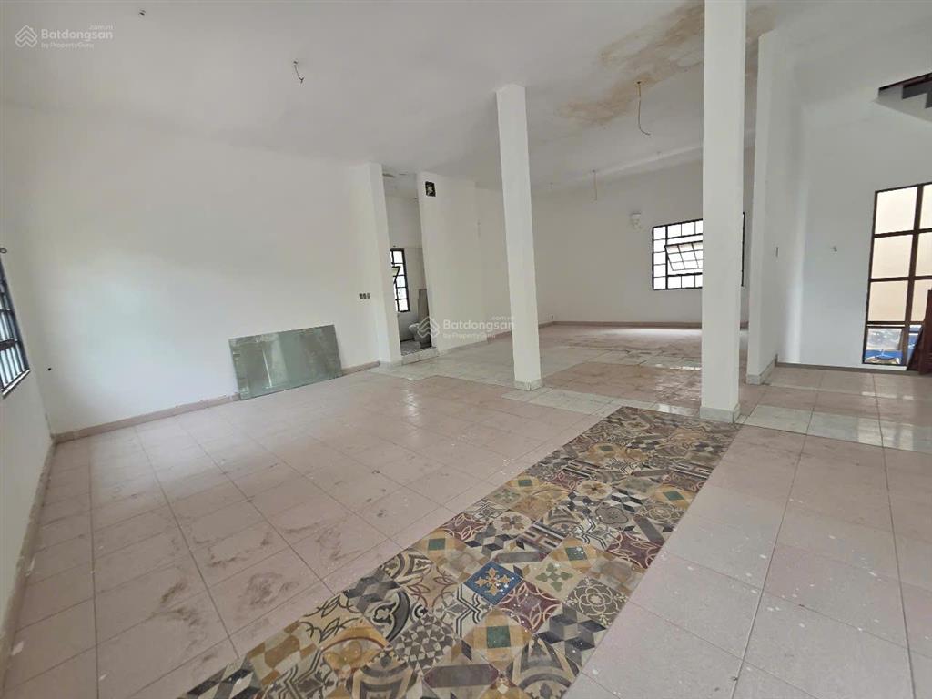 Cho thuê vila góc 2 mặt tiền thảo điền quận 2
