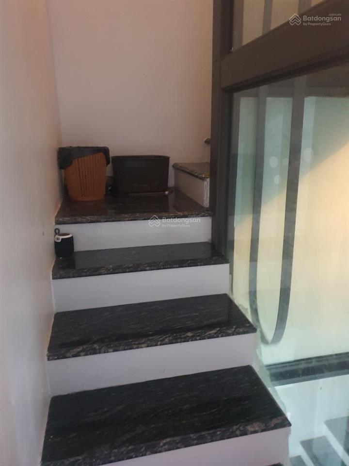 Minh khai nhà mặt phố 6 tầng thang máy vỉa hè rộng khu phố sầm uất nhất quận hai bà trưng