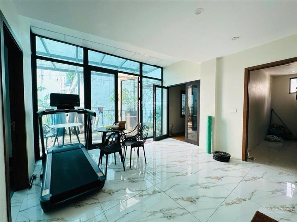 Kim mã  7 tầng thang máy  tự thiết kế  ô tô  lô góc  tặng toàn bộ nội thất sang trọng