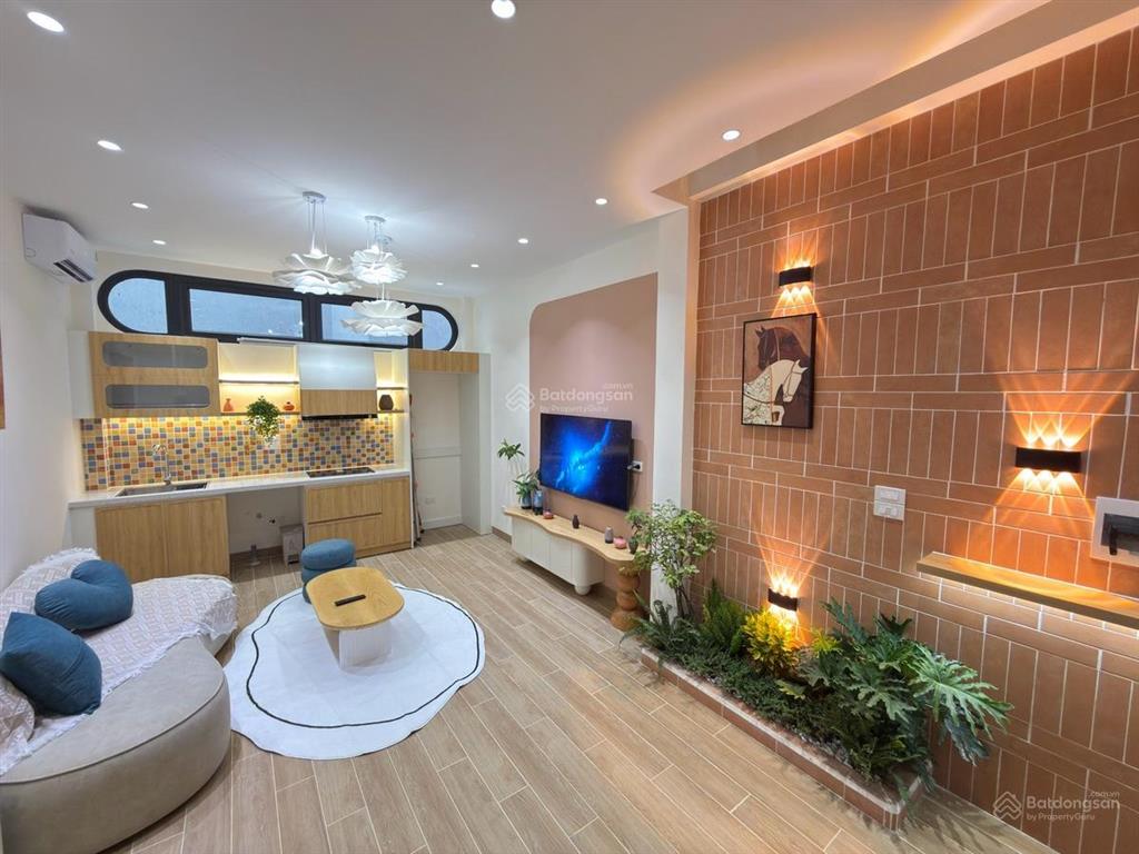 Vũ tông phan  nguyễn trãi  nhà xây mới  2 thoáng  full nội thất  30m ra mặt phố