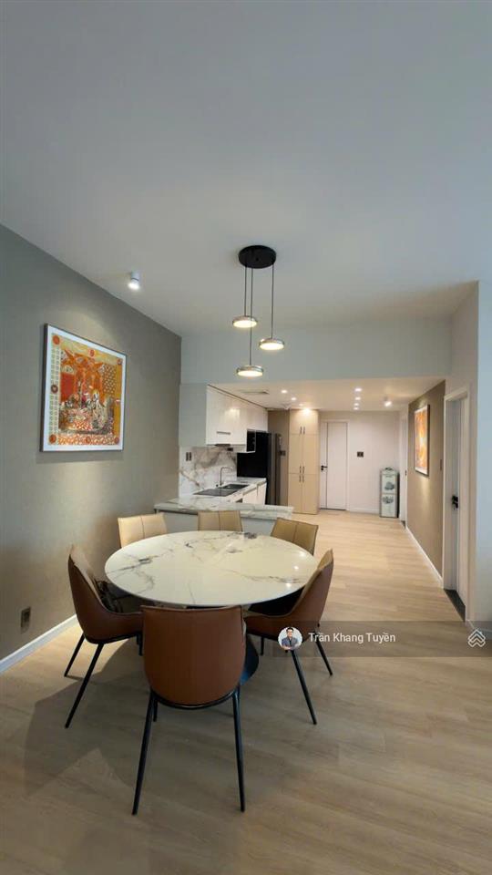 [bán gấp] căn hộ 2pn  view trực diện nhà thờ đức bà