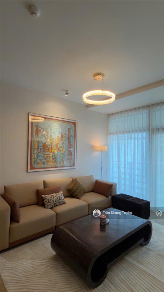 [bán gấp] căn hộ 2pn  view trực diện nhà thờ đức bà