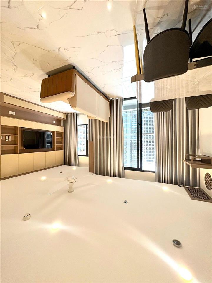 Cho thuê 2pn+ 69m² căn góc full đẹp, phân khu gh đối diện vincom