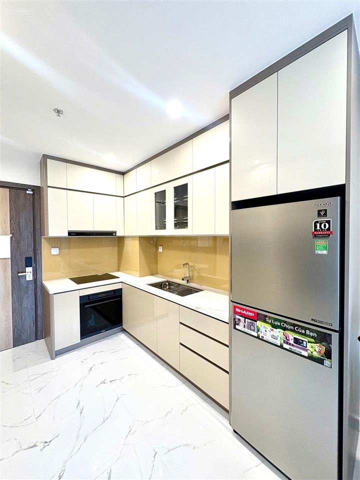 Cho thuê 2pn+ 69m² căn góc full đẹp, phân khu gh đối diện vincom
