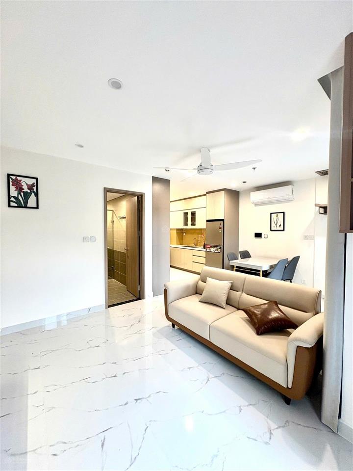 Cho thuê 2pn+ 69m² căn góc full đẹp, phân khu gh đối diện vincom