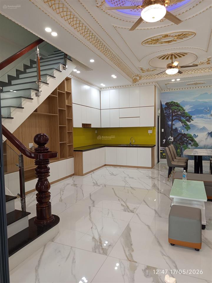 Bán nhà 3 lầu mới đẹp nội thất đầy đủ