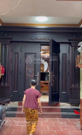 Cho thuê nhà mới xây siêu đẹp chuẩn 5 sao 126m2 kinh doanh đỉnh bồ đề, hn