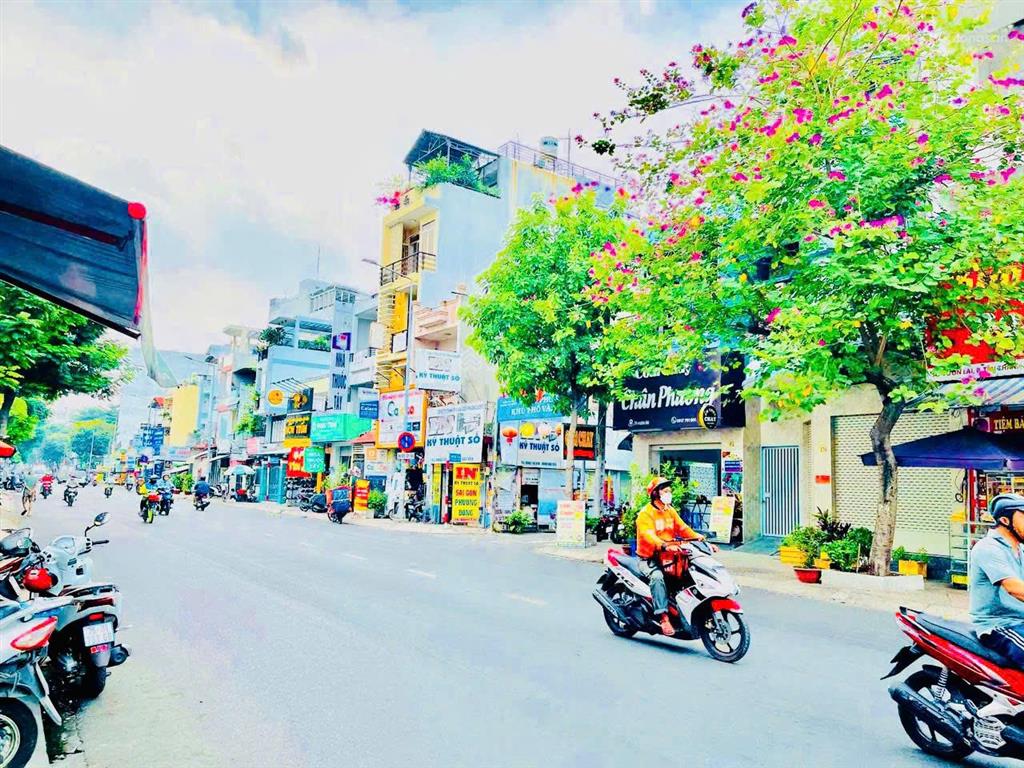 (giá tốt) mặt tiền kinh doanh vườn lài (4m x 17m) nhà 1 lầu chỉ 13.5 tỷ,  0987 788 ***  hoàng anh